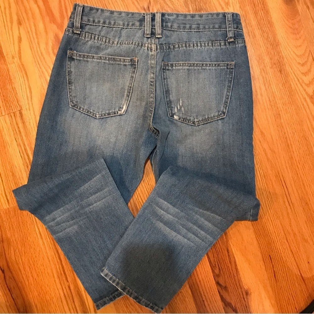 ▪️forever twenty one Distressed Jeans - Picture 6 of 8